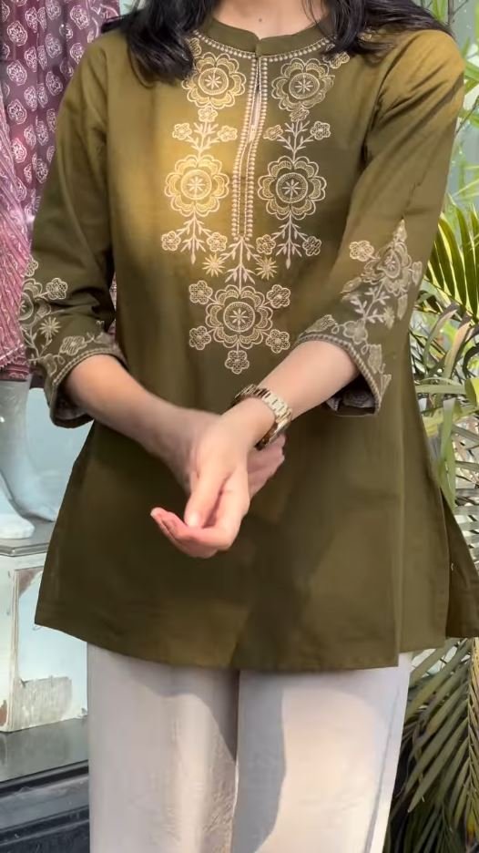 Floral Embroidered Short Kurti - Image 3