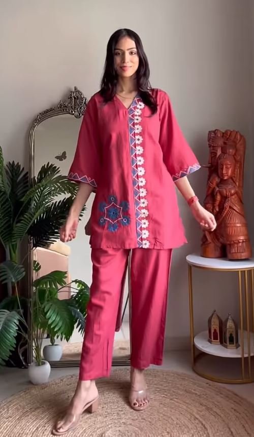 Pure Cotton V-Neck Tunic and Panelled Palazzo Co-ord Set - Image 6