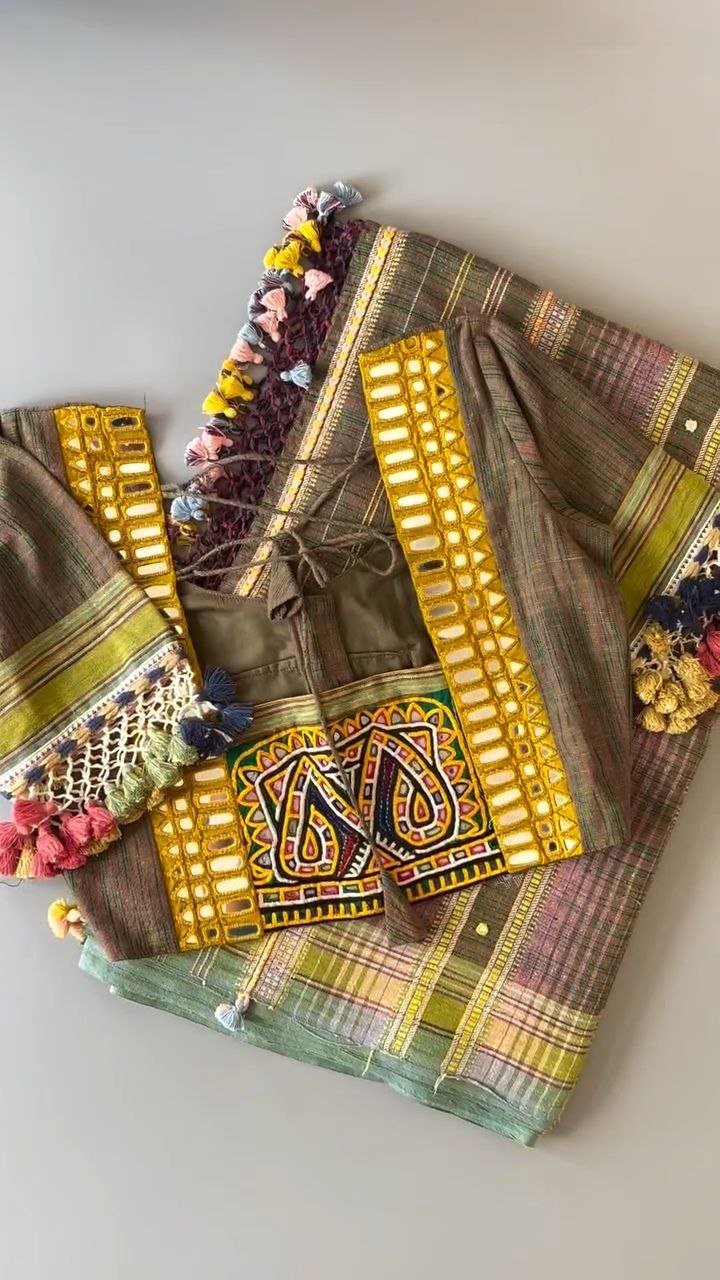 Bhujodi kala cotton saree with ready blouse with kutch embroidery - Image 4