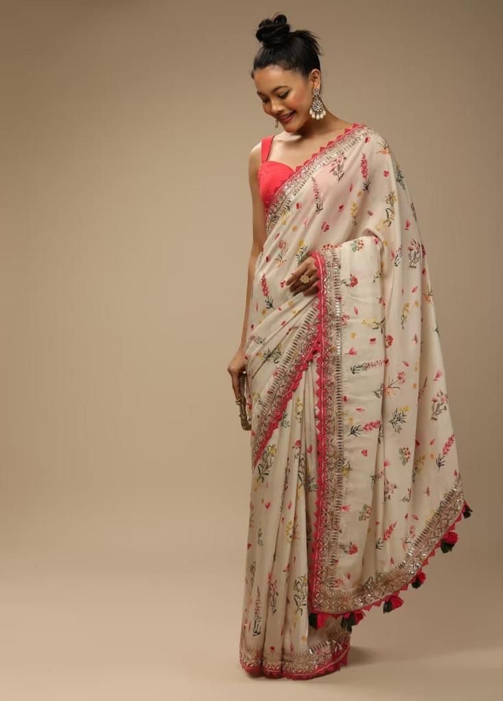 White Color Floral Printed Saree - Image 3