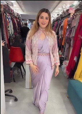 Party Wear Levender Chinon Silk Wear Saree With Sequence Embroidery Work Koti - Image 2