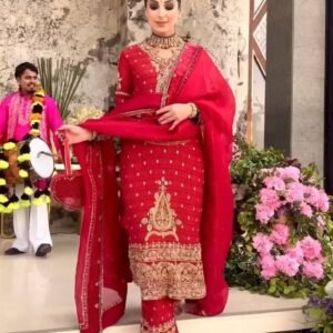 Red Embroidered Traditional Suit Set with Dupatta