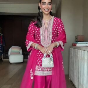 Fuchsia Pink Embroidered Kurta Set with Organza Dupatta