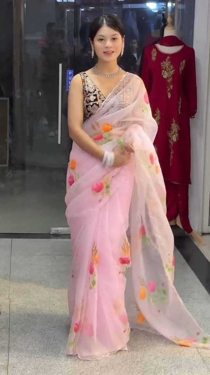 Baby Pink Floral Organza Saree with Embroidered Border - Image 7