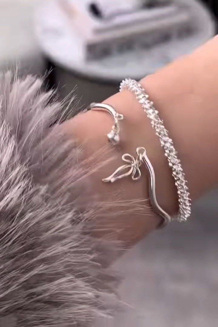 Elegant Bow Charm Silver Bracelet & Ring Set - Image 4