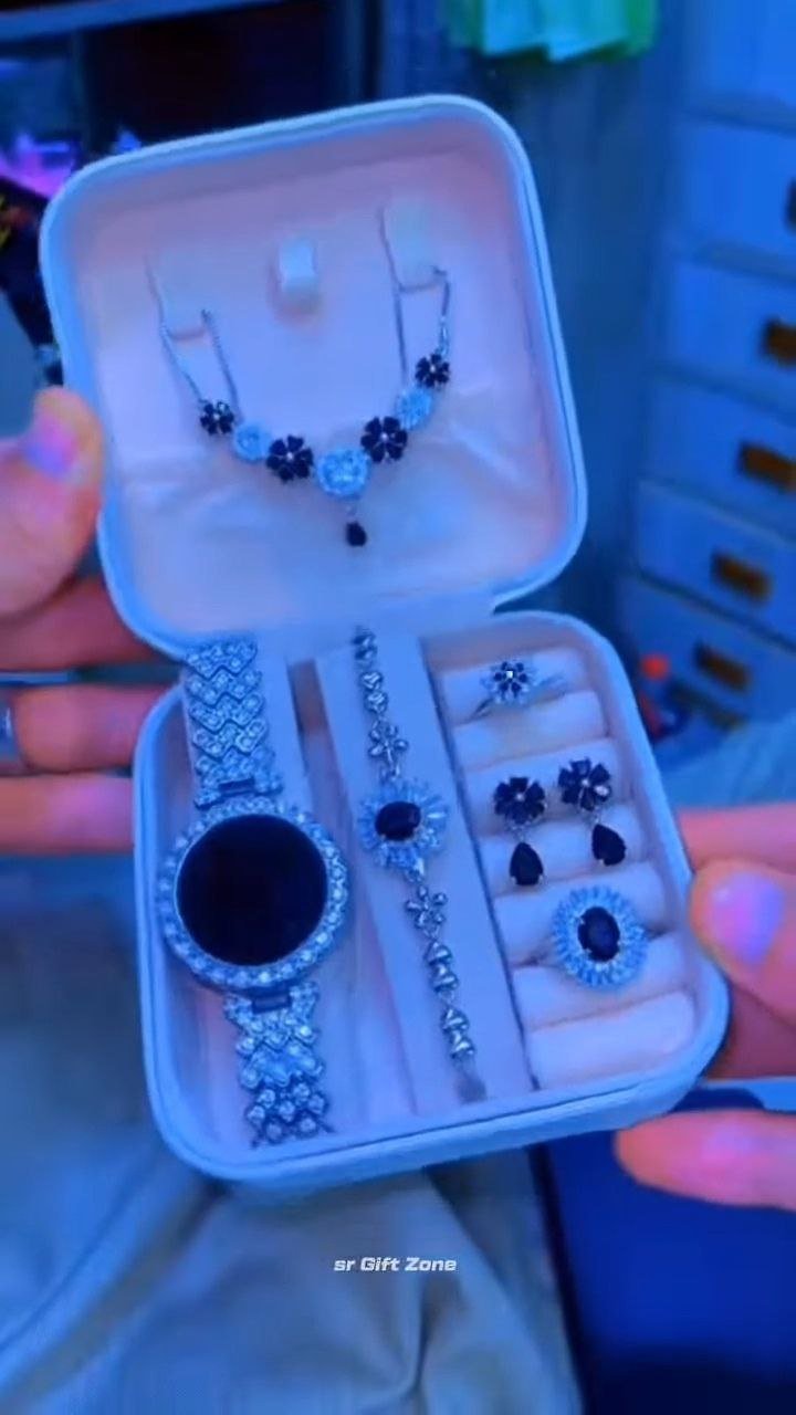 Black Stone Diamond Finish Complete Jewelry Gift Set - Image 2