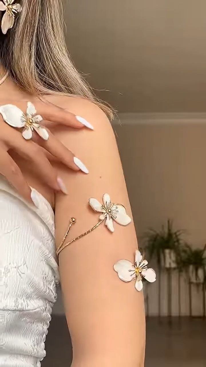 Floral Gold Arm Cuff Bracelet - Image 4