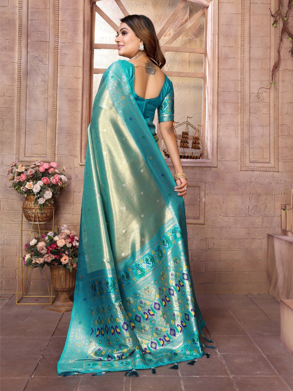 Teal Blue Color Banarsi Silk Saree - Image 4