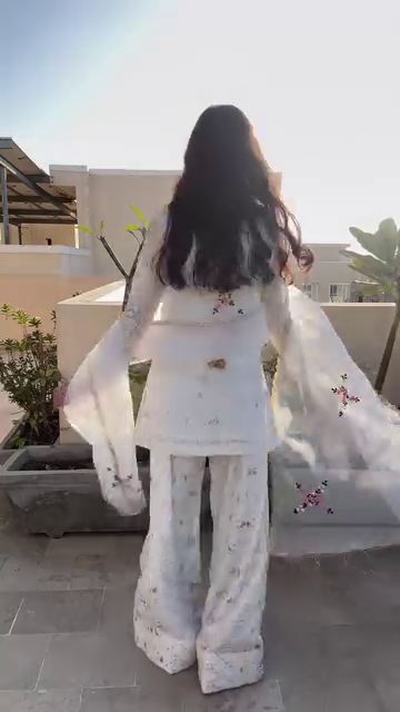 White Floral Embroidered Organza Suit Set with Palazzo and Dupatta - Image 5