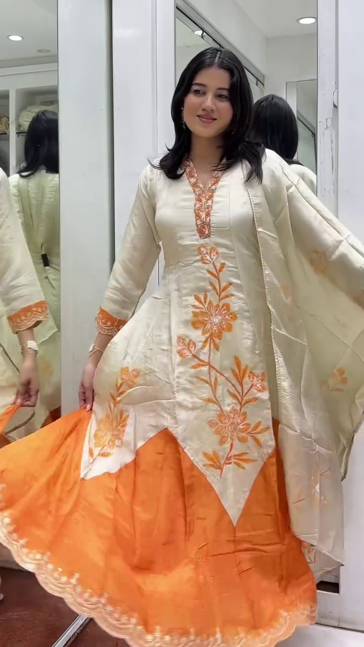 Ivory & Orange Flared Kurta Set with Floral Embroidery and Dupatta - Image 6